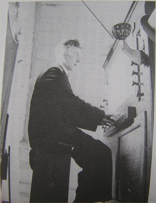 Organist Johannes Oost