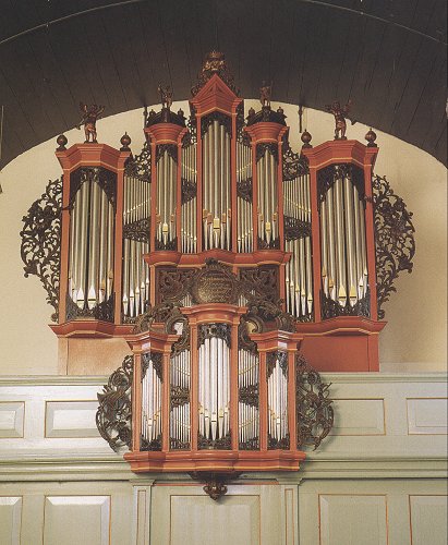 Foto uit het eerste van de de Nederlandse orgelencyclopedie