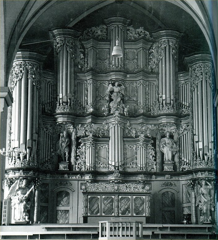 Source: Book "Ladegast-Orgeln in Sachsen Anhalt" by Holger Brülls Page 158